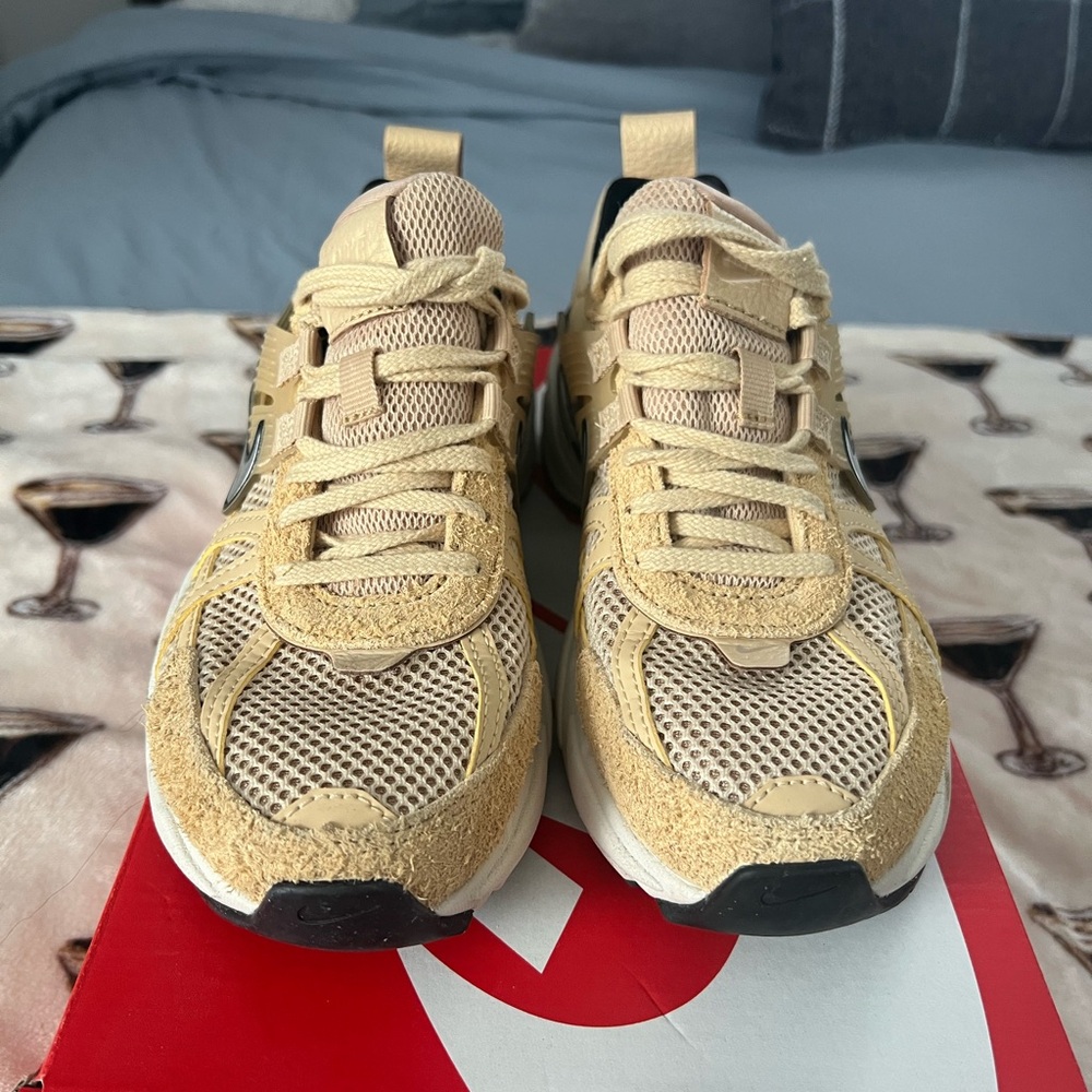 Nike Kids Beige Sneakers